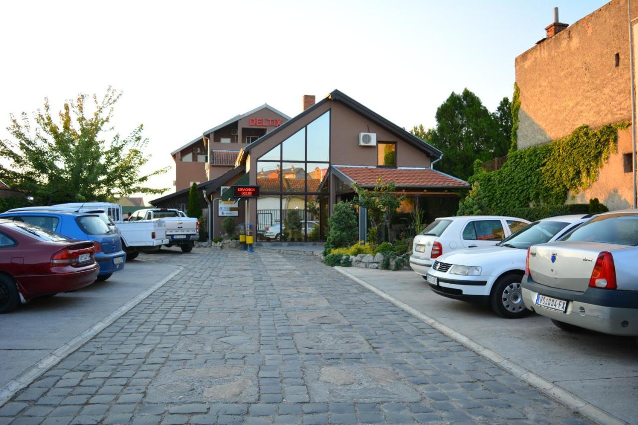 Deltix Apartments Βρσατς Εξωτερικό φωτογραφία