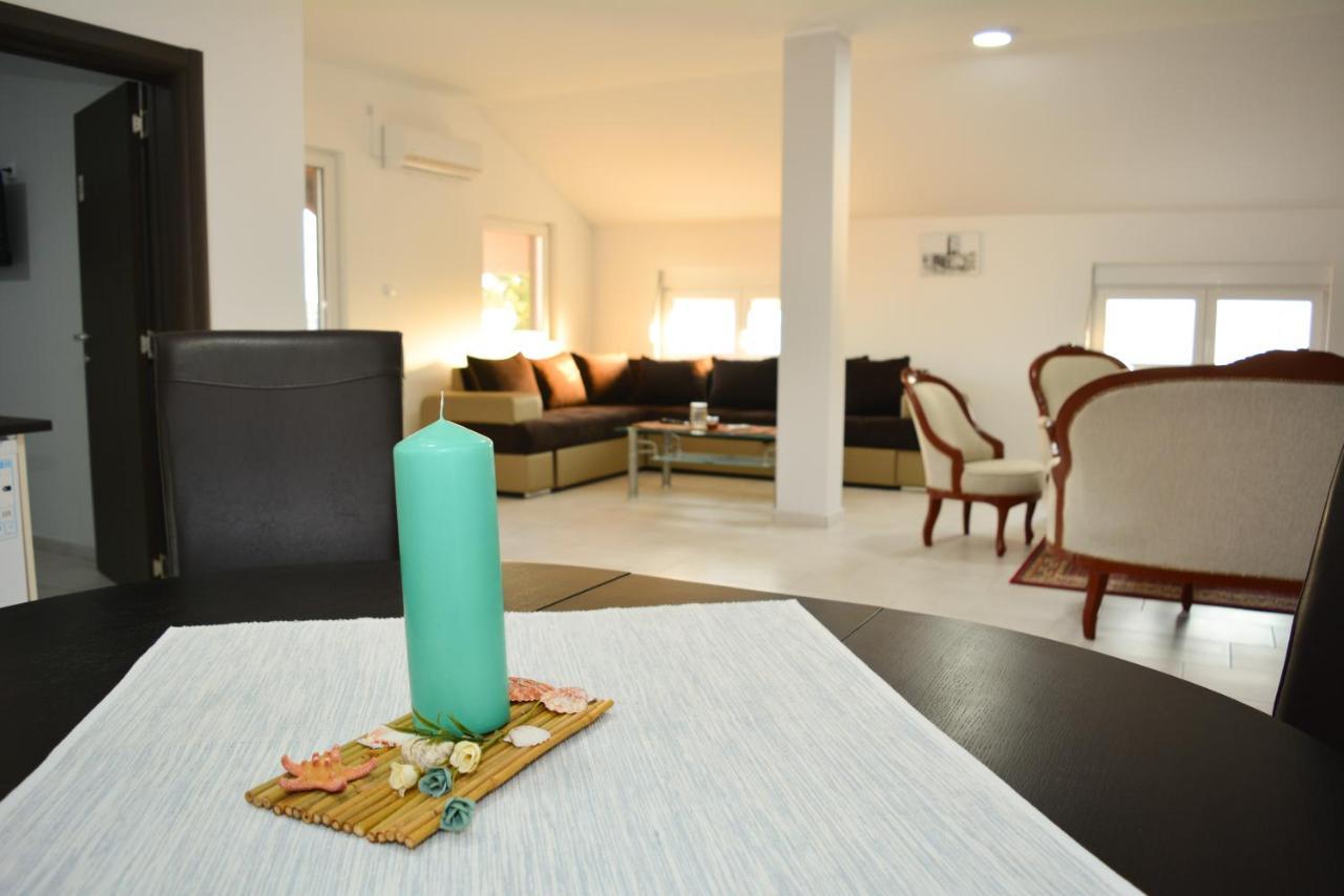 Deltix Apartments Βρσατς Εξωτερικό φωτογραφία