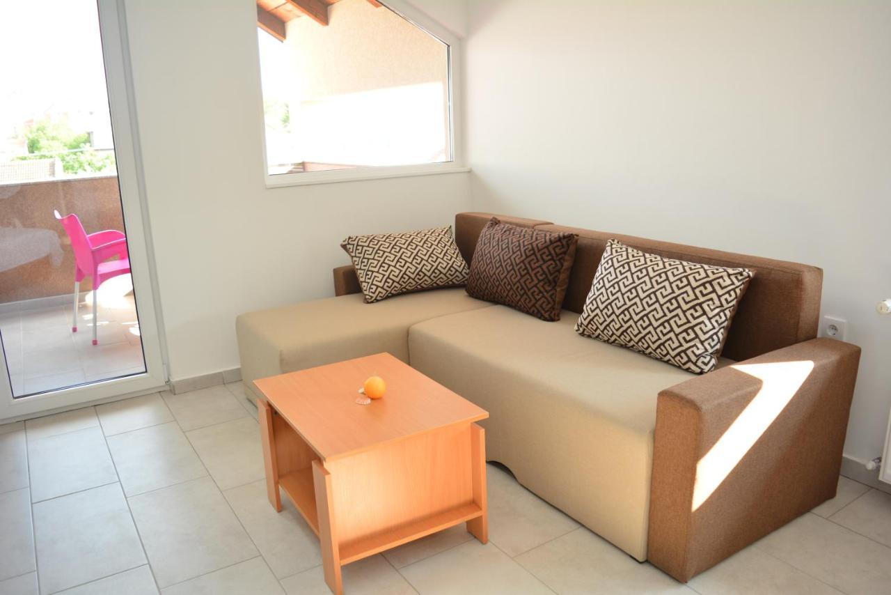 Deltix Apartments Βρσατς Εξωτερικό φωτογραφία