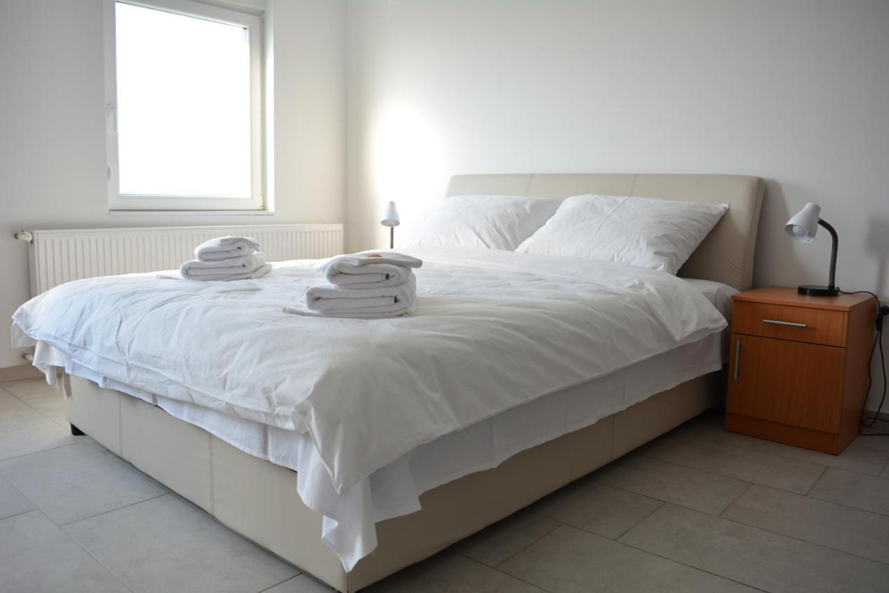Deltix Apartments Βρσατς Εξωτερικό φωτογραφία