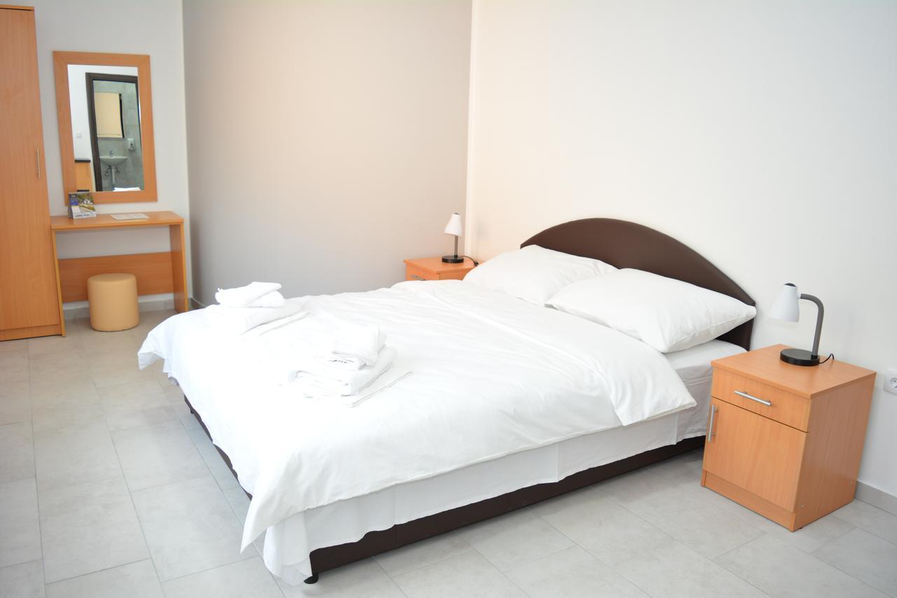 Deltix Apartments Βρσατς Εξωτερικό φωτογραφία